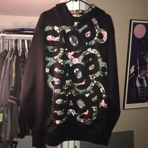 Saga Outerwear sweatshirt